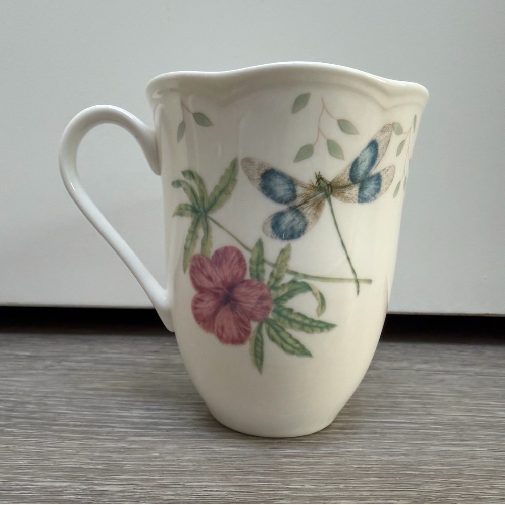 LENOX BUTTERFLY MEADOW DRAGONFLY PORCELAIN COFFEE TEA MUG 12OZ